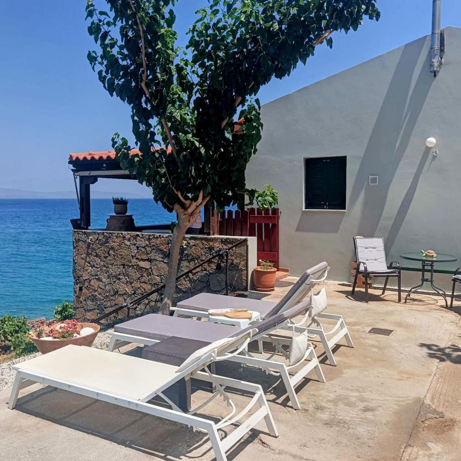 Tholos Alexandra'S Beachfront House Kavousi  Экстерьер фото