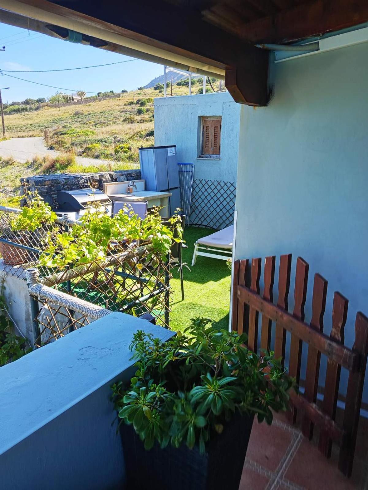 Tholos Alexandra'S Beachfront House Kavousi  Номер фото