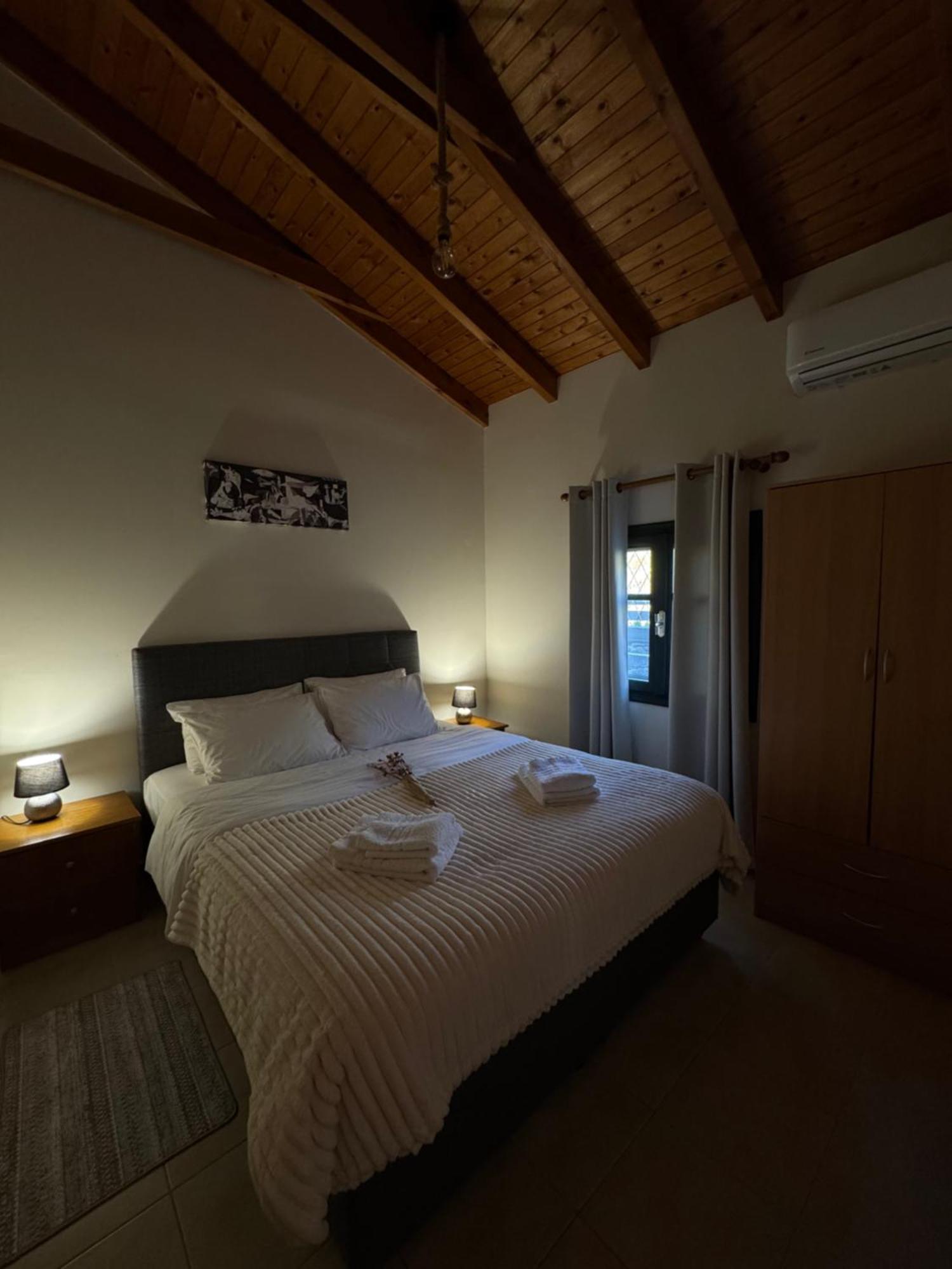 Tholos Alexandra'S Beachfront House Kavousi  Экстерьер фото